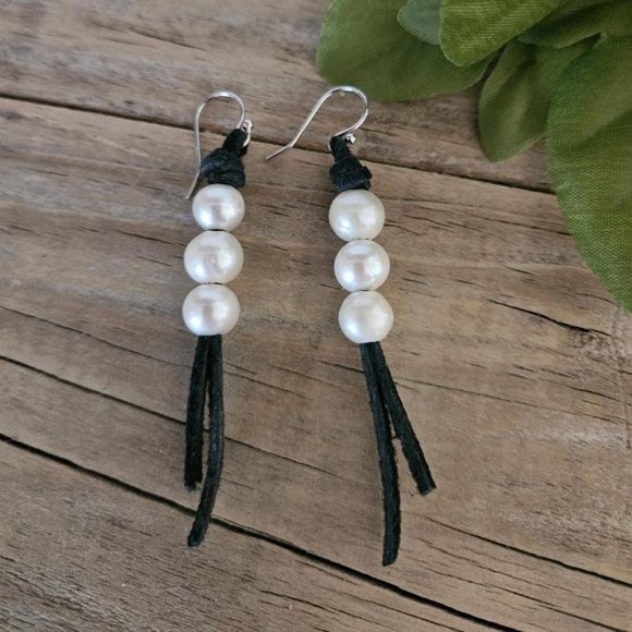 ID Jewelry Designs Jewelry - Boho Beach Freshwater white Pearls on Black Leather Suede Sterling Silver